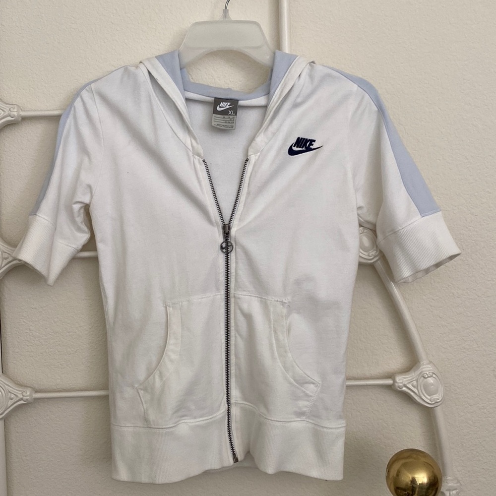 Nike Hoodies Jacket White Girls XL NWOT